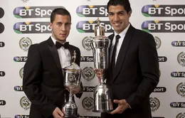 Mặc kệ Liverpool thua Chelsea, Suarez nhận danh hiệu cầu thủ xuất sắc nhất năm