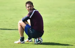 HLV Pellegrini xác nhận Lampard trở lại thi đấu cho Man City