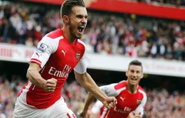 Arsenal ngược dòng ngoạn mục trước Crystal Palace (VIDEO)