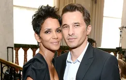 “Miêu nữ” Halle Berry lấy chồng lần thứ ba