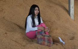 “Gái nhảy” Minh Thư đẹp dịu dàng trong phim mới
