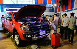 Không giảm thêm thuế, phí đối với ô tô năm 2013