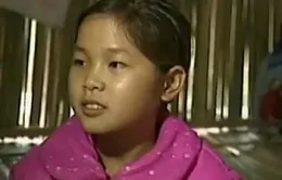 6 chị em người Mông dựng lán nuôi nhau học 