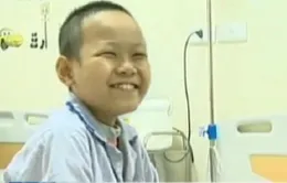 Xót thương bé 13 tuổi bị ung thư máu