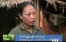 Người phụ nữ nghèo với gánh nặng 6 miệng ăn...