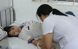 40 công nhân nhập viện vì ngộ độc thực phẩm