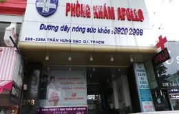 Phòng khám bị thanh tra đột xuất, bác sỹ Trung Quốc chạy thoát thân