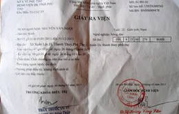 Vợ viêm khớp nuôi chồng liệt giường, con u sọ não