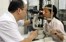 Gia Lai bùng phát bệnh đau mắt đỏ