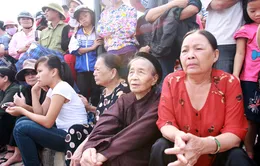 Hàng vạn người dân Quảng Bình chờ Đại tướng