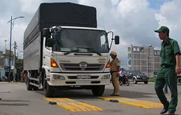 Từ tháng 12, tăng cường xử lý xe chở quá tải