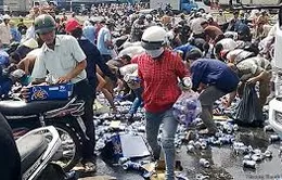 Đồng Nai khởi tố vụ án “hôi bia” từ xe tải bị nạn