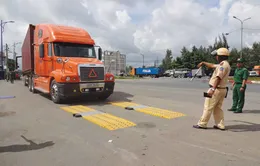 Siết chặt việc kiểm soát tải trọng xe là cần thiết