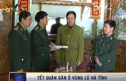 Ấm áp Tết quân dân ở vùng lũ Hà Tĩnh