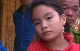 Niềm vui của gia đình cháu Kim Anh sau khi được phẫu thuật tim 