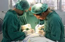 Điều trị miễn phí cho bệnh nhân có di chứng bỏng 
