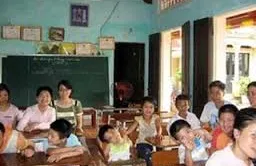 Cô giáo 22 năm nuôi dạy trẻ khuyết tật