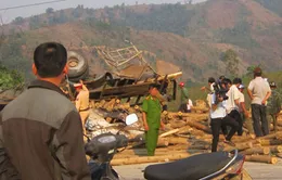 Liên tiếp ba vụ TNGT nghiêm trọng trong một ngày, 7 người chết