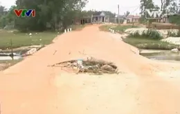 TT-Huế: Đường ven biển bị xuống cấp nghiêm trọng
