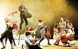 Ban nhạc của DeepBlue biểu diễn tại Festival Huế