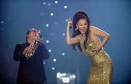 Thu Minh hạnh phúc bên 2 người đàn ông, toả sáng với Dấu ấn