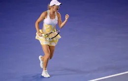 Australian Open: Wozniacki nối gót Masha vào vòng 3