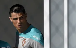 Trước trận gặp Mỹ, Ronaldo đau đầu tính cách “trốn” fan cuồng Brazil