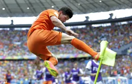 “Người Hà Lan bay” nghiện những cú đá theo kiểu kung-fu