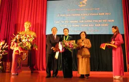 PGS.TS Bạch Khánh Hòa giành giải thưởng Kovalevskaia 2012 