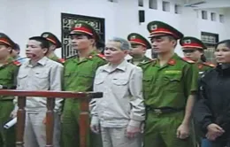Ông Đoàn Văn Vươn bị tuyên án 5 năm tù  
