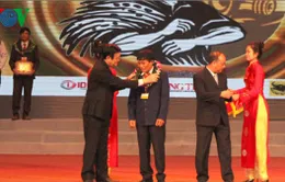 Chủ tịch nước dự Lễ tôn vinh Nông dân xuất sắc 2013     