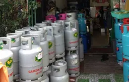 Từ 1/2, giá gas giảm 13.000 đồng/ bình 12kg 