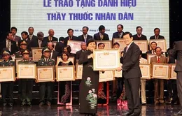 Chủ tịch nước dự Lễ kỷ niệm 59 năm ngày Thầy thuốc Việt Nam      