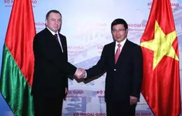 Việt Nam coi trọng phát triển quan hệ hợp tác với Belarus   