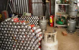 Thu giữ hơn 1.000 bình gas chiết nạp trái phép