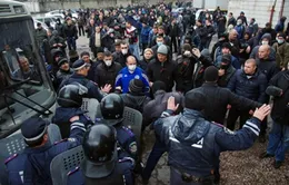 Nga kêu gọi Mỹ ngăn chặn dùng vũ lực ở Ukraine 