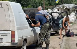 Ukraine mở “hành lang nhân đạo” ở miền Đông