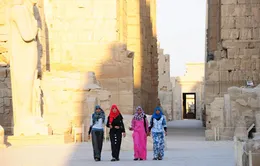 Karnak - đền thiêng giữa sa mạc nóng bỏng