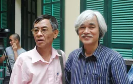 Nhà thơ Hoàng Nhuận Cầm: “Yêu thơ đến chết và yêu điện ảnh đến… phát mệt”