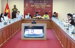 Giải Cống hiến bầu chọn giải thưởng ở hai miền Nam Bắc