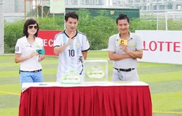 Cầu thủ tí hon 2014: Xuân Bắc đóng vai bảo mẫu