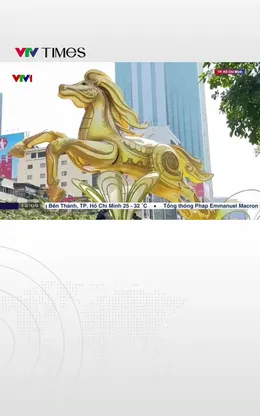 Tất bật thi công Đường hoa Nguyễn Huệ Tết Bính Ngọ 2026