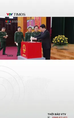 Chủ tịch nước Lương Cường bỏ phiếu tại tổ bầu cử số 26 phường Hoàn Kiếm, Hà Nội