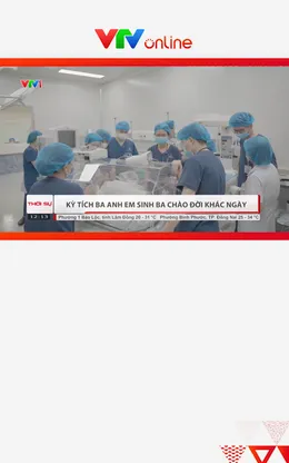 Kỳ tích ba anh em sinh ba chào đời khác ngày