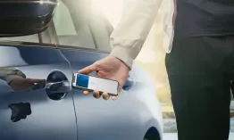 Apple hé lộ tham vọng về Car Key