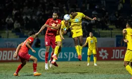 Cầm hòa Thanh Hóa, Hồng Lĩnh Hà Tĩnh tiếp tục bất bại tại V.League