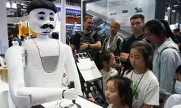 Cửa hàng đầu tiên trên thế giới bán robot AI hình người