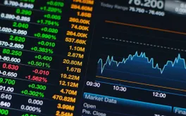 Chính sách mới và dòng tiền ngoại tạo cú hích, VN-Index lập đỉnh lịch sử