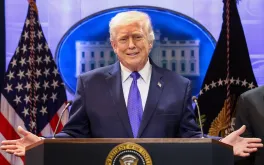 Tổng thống Donald Trump viện dẫn Điều 122 để duy trì thuế quan sau phán quyết của Tòa án Tối cao Mỹ