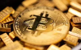 Bitcoin bật tăng trở lại trên mốc 70.000 USD